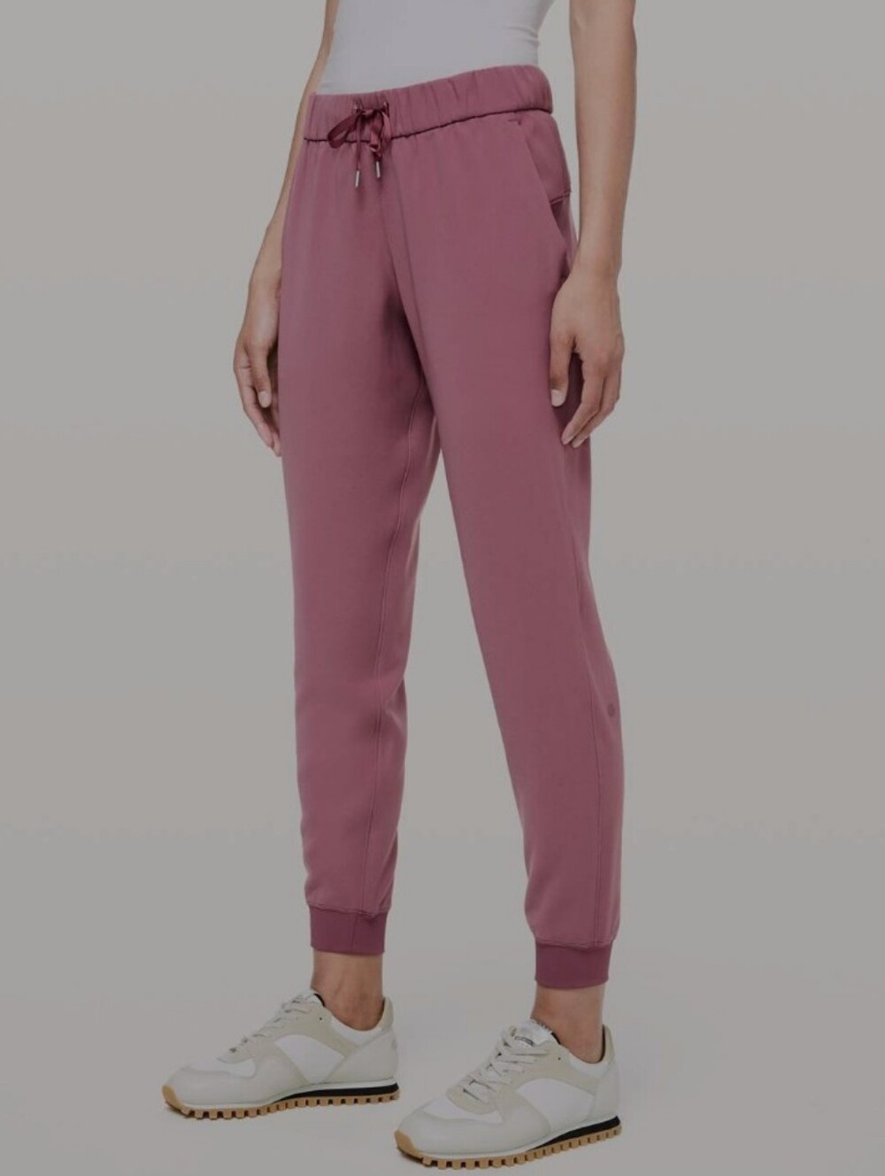 Lululemon athletica On The Fly jogger,pants,Misty Merlot,6